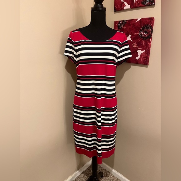 NWT Banana Republic Red, Navy & White Stripe Ponte Preppy Dress, size 12 - Picture 2 of 9